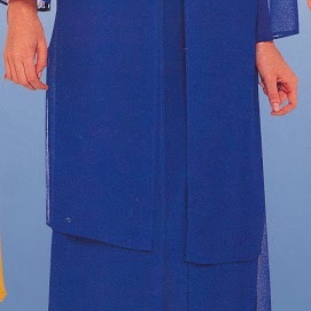 Plus size evening ware - Picture 2 of 2